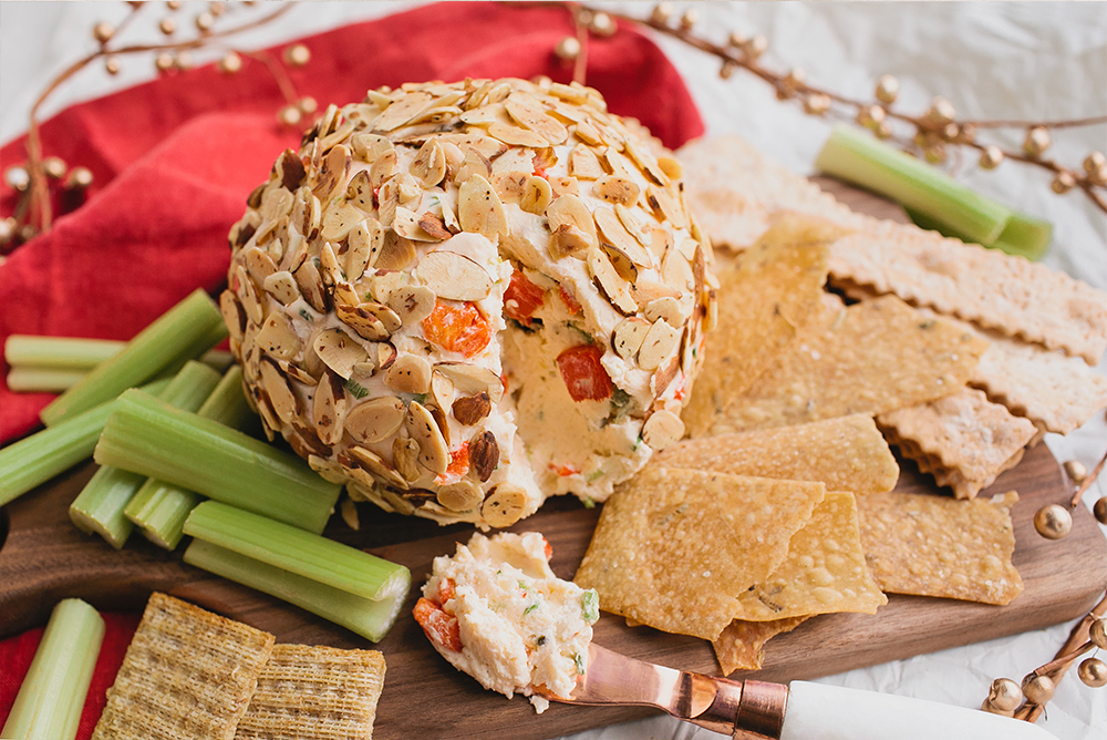 Easy Jalapeño Cheese Ball