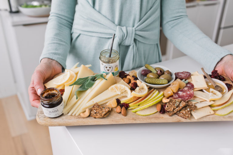 How to make the perfect cheeseboard