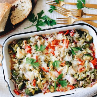 Cheesy Chicken and Veggie Bake