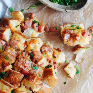 Ham and Gouda Pull Apart Bread