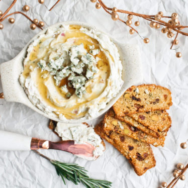 Buttermilk Blue & Walnut Cheese Spread