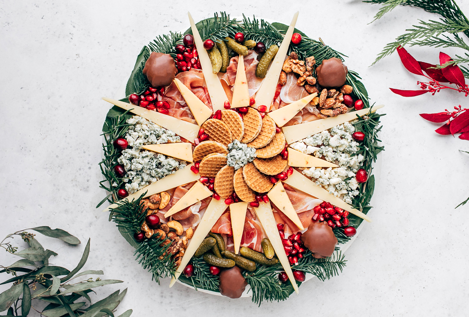 Holiday Cheeseboard Wreath