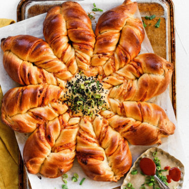 Cheesy Star Bread with Gochujang