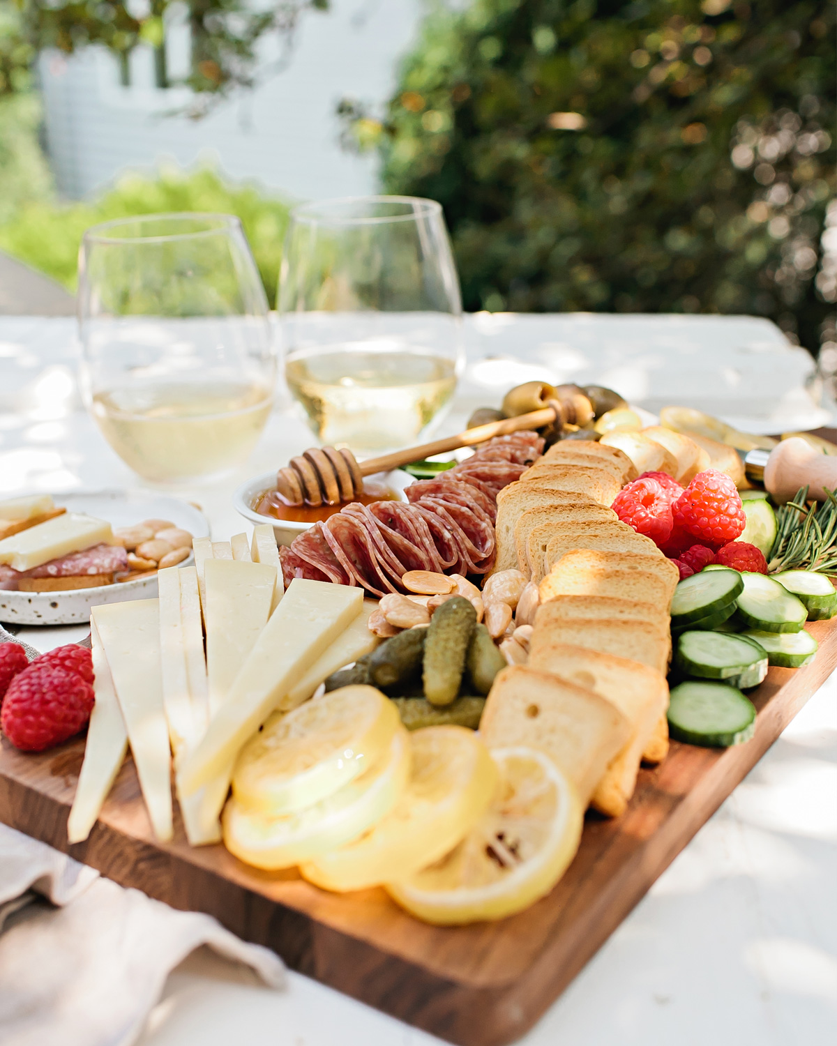 summer wine and cheese pairings