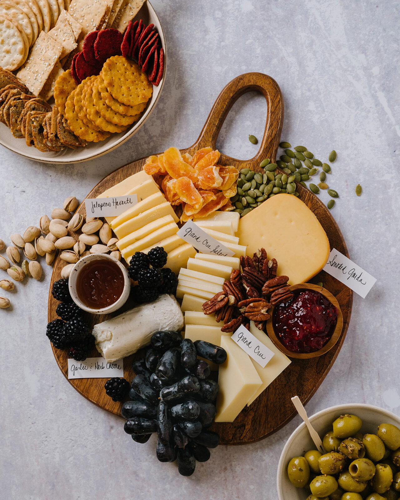 How to Build a Holiday Pantry Cheeseboard