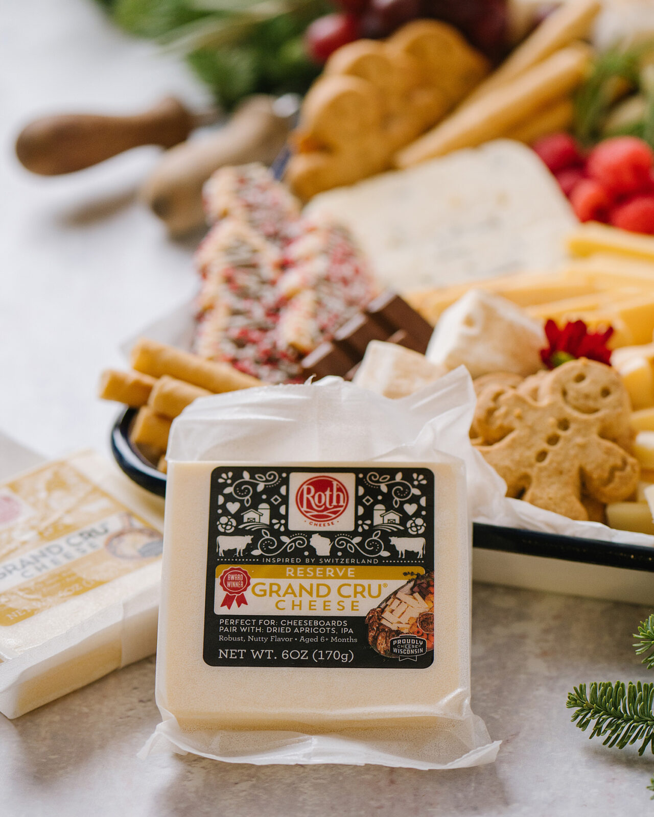 The Ultimate Guide to Holiday Entertaining with Cheese